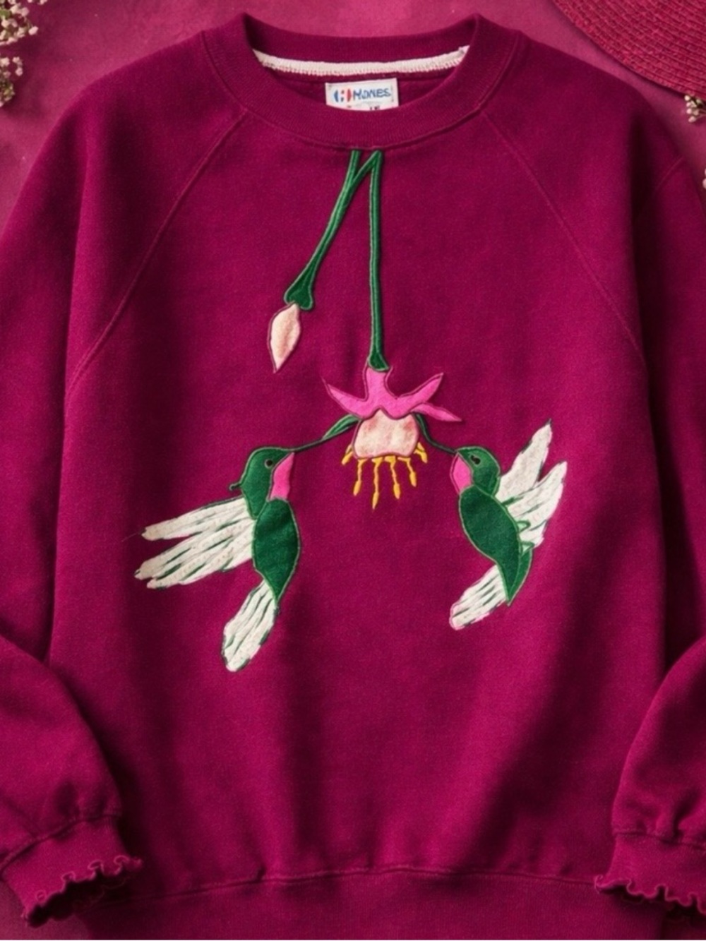 Vintage 80s Hanes USA Hummingbird Sweatshirt L Pink Appliqué Floral Cottagecore